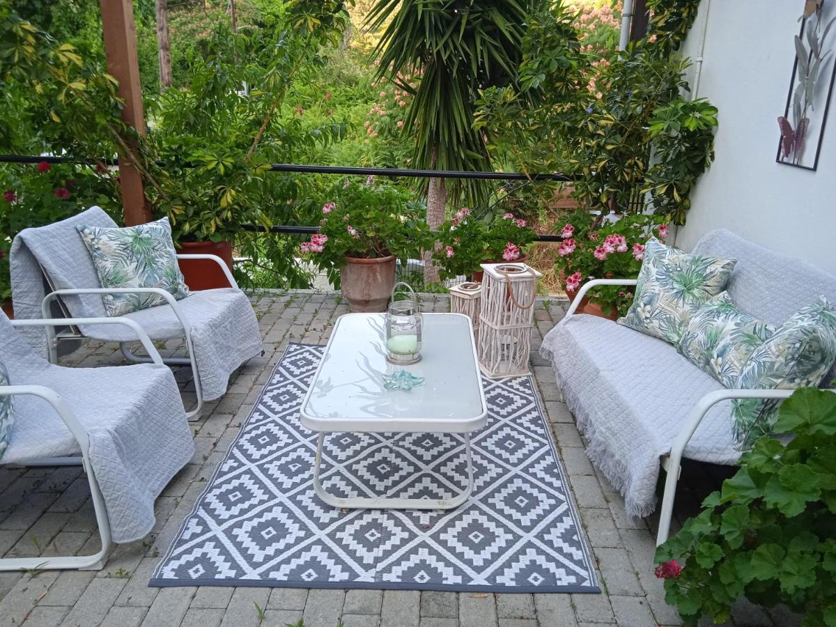 Adam'S House Apartment Achladies  ภายนอก รูปภาพ